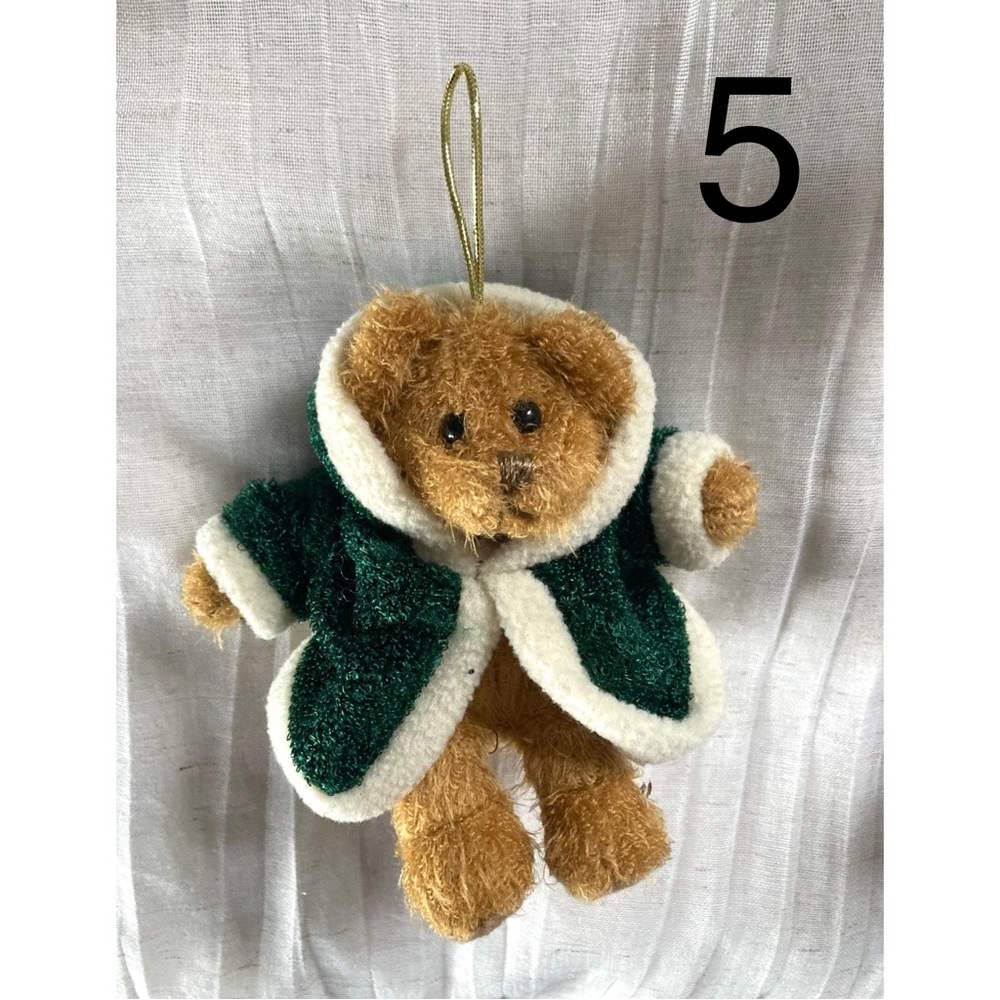 🎁 FREE Plush Holiday Ornament with Purchase! 🎁 - Picture 7 of 13